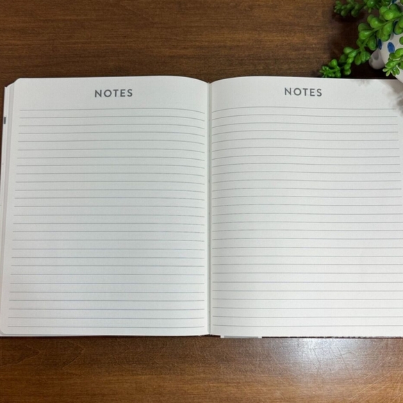 💕NWT 2025 Planner "IT ALWAYS SEEMS IMPOSSIBLE UNTIL IT'S DONE"💕 - Picture 8 of 9